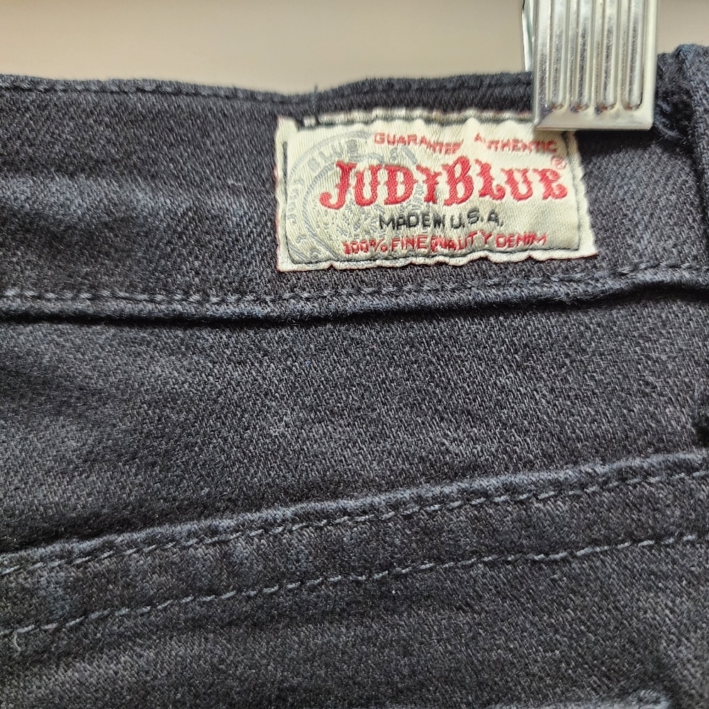 Judy Blue Women’s 9 Black Jeans Holes Knees Stretch Style 8326 Made In USA